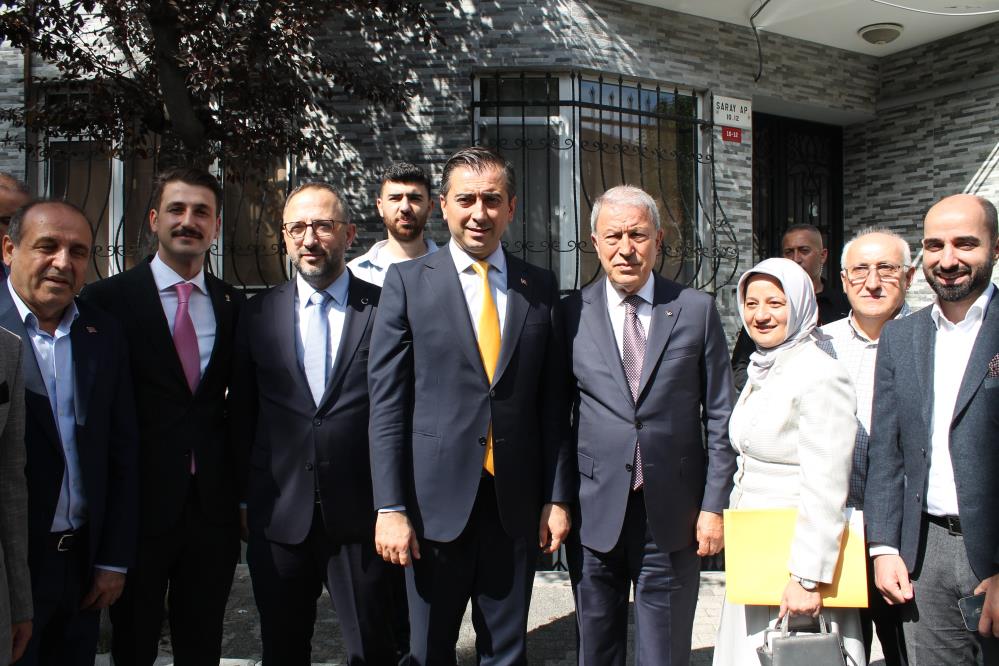 TBMM Milli Savunma Komisyonu Başkanı Akar şehit yakını ve gazilerle bir araya geldi