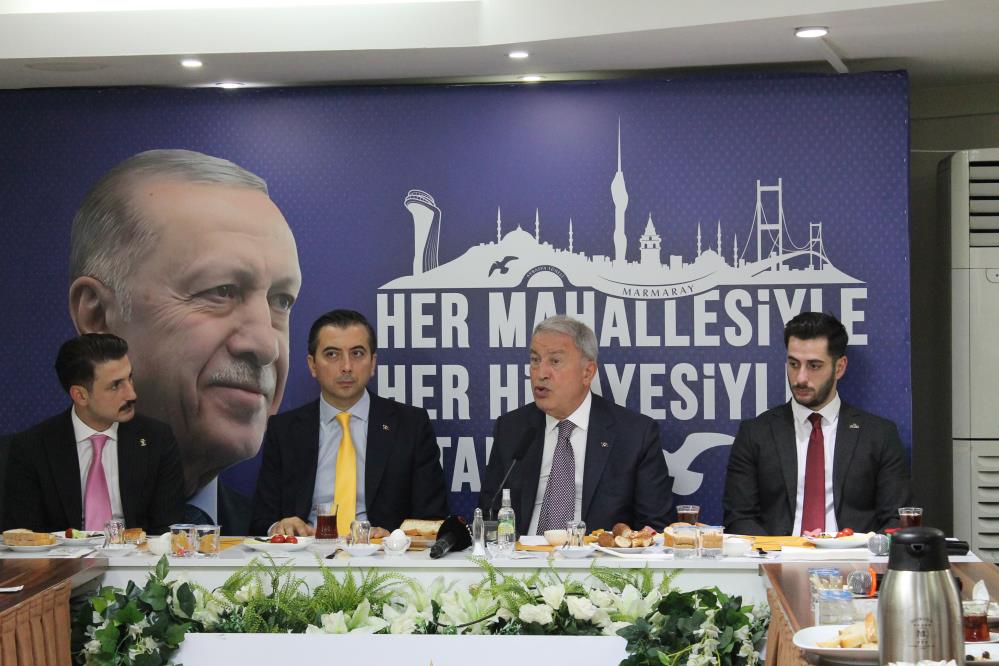 TBMM Milli Savunma Komisyonu Başkanı Akar şehit yakını ve gazilerle bir araya geldi