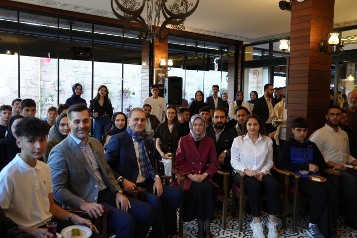 AK Parti Sözcüsü Çelik: 