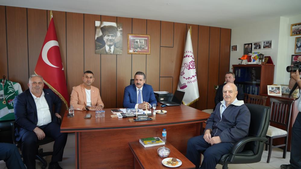 AK Parti Artvin Milletvekili Çelik: 