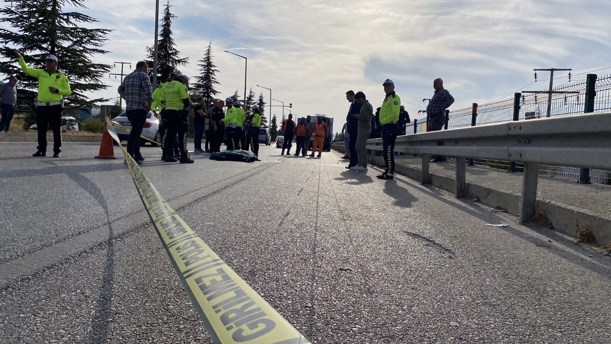 Kazada hayatını kaybeden yeğenini ayakkabısından tanıdı