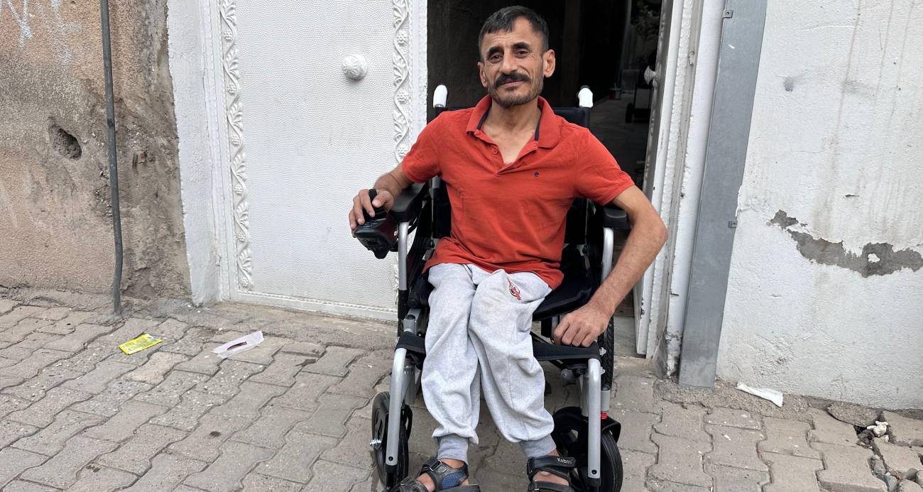 Cizre’de Ramazan’ın tekerlekli sandalye ihtiyacını polis memuru karşıladı