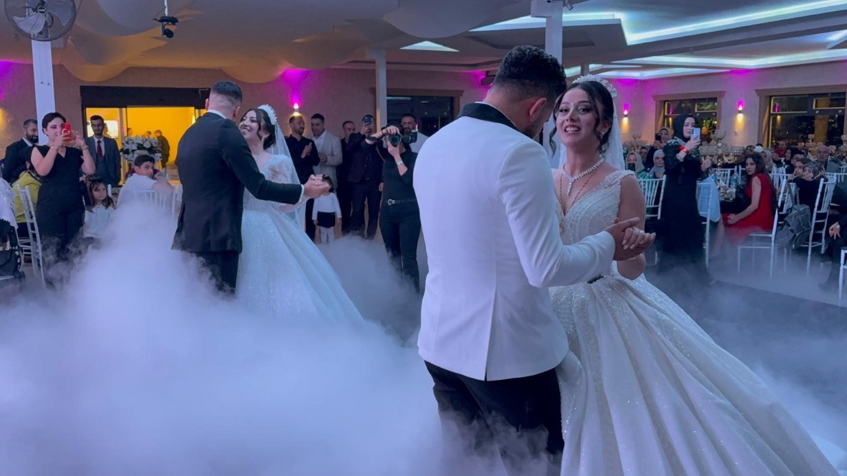 Kardeşler birbirlerine bacanak ve elti oldu