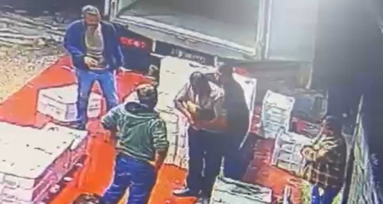 Boğazına hünnap kaçtı, heimlich manevrasıyla kurtarıldı