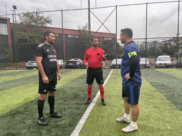 Koşuyolu Geleneksel Futbol Turnuvası’nda pulmoner hipertansiyon farkındalığı için top koşturuldu