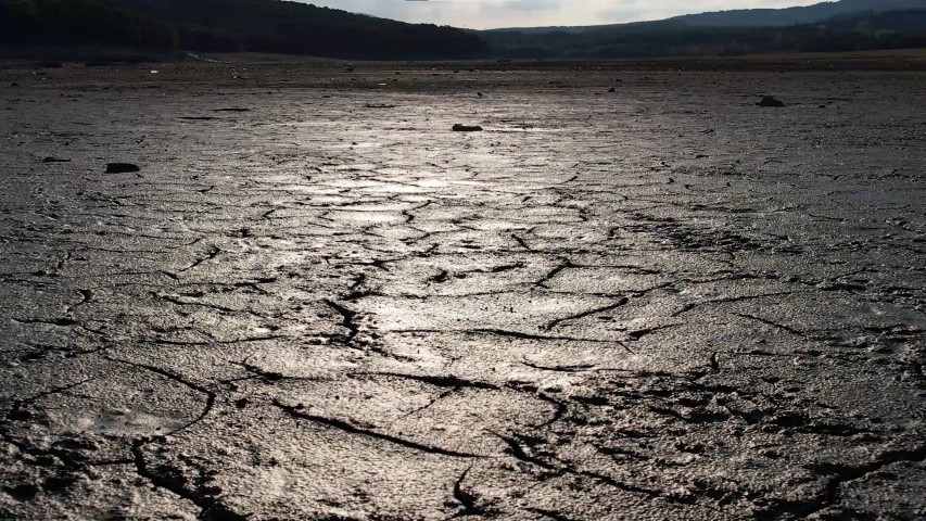 Megakentin en büyük barajı alarm veriyor