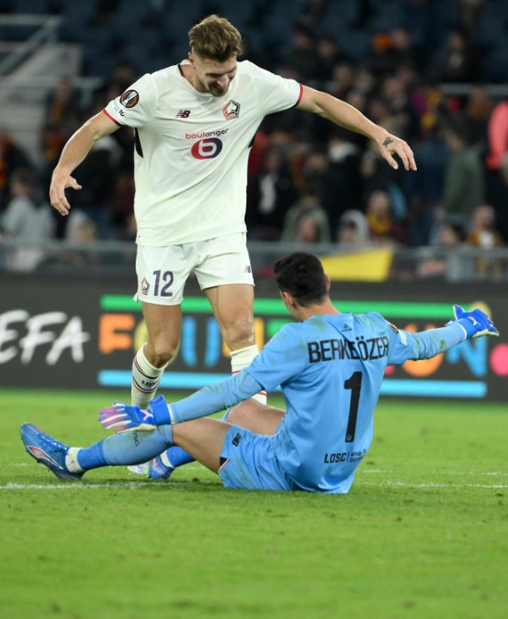 Berke kalesinde devleşti, Lille 3 puanı kaptı