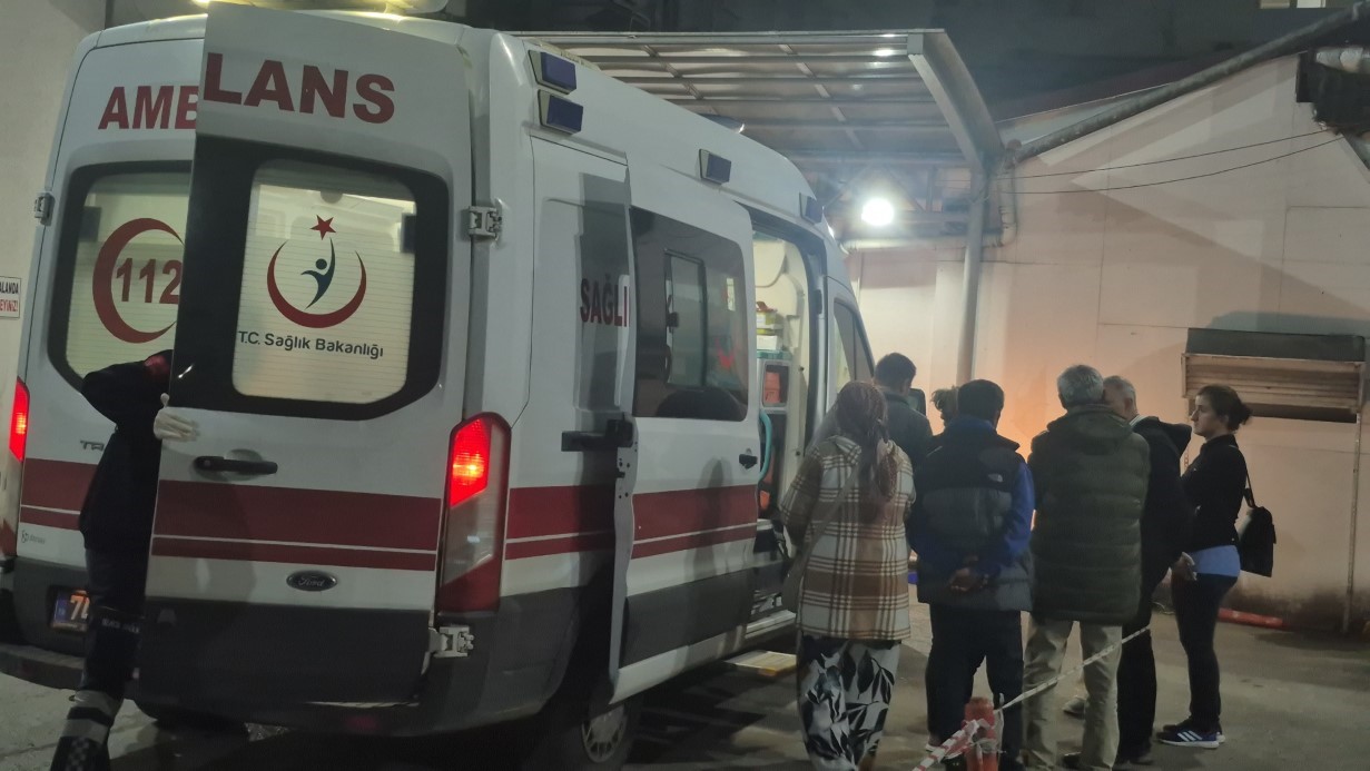 Bartın’da fabrikada 14 işçi dumandan zehirlendi