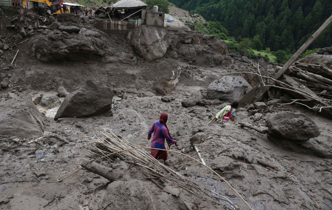 Hindistan’da sel: En az 18 ölü
