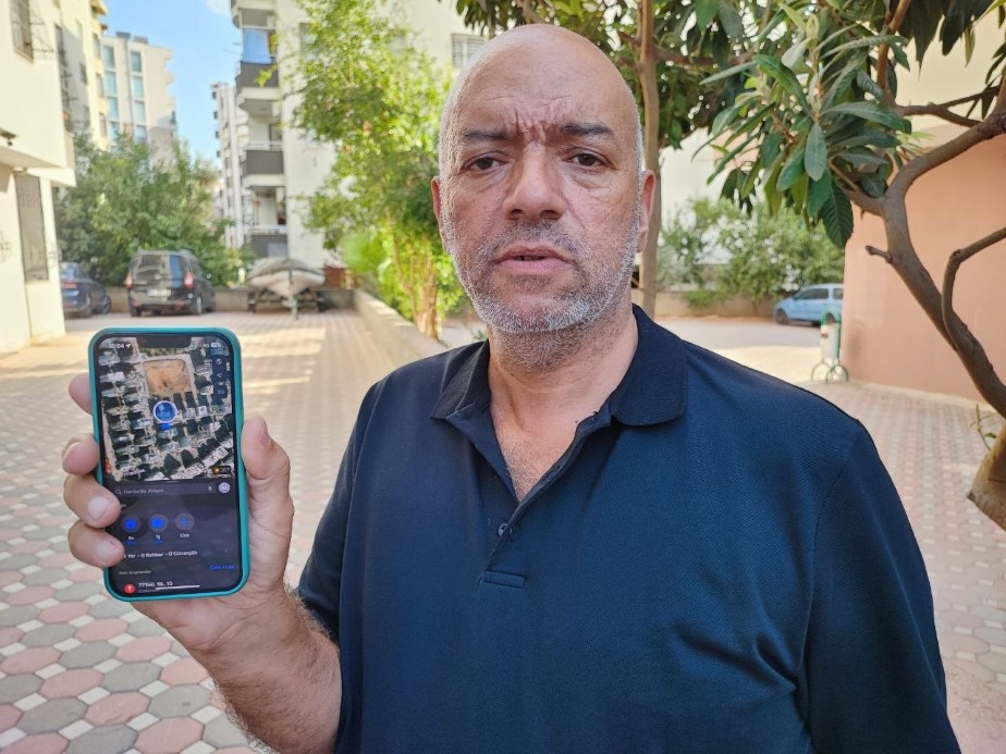 Dedektif gibi iz sürdü, çalınan telefonunun yerini 15 ay sonra buldu