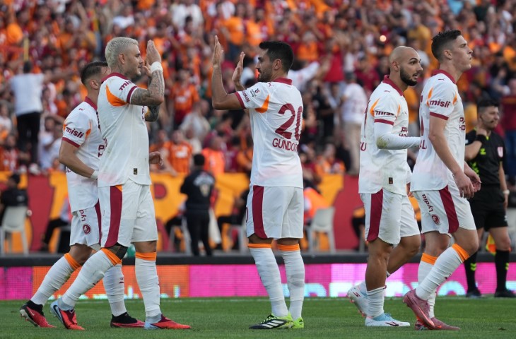 Galatasaray, milli maçlar için verilen araya lider girdi