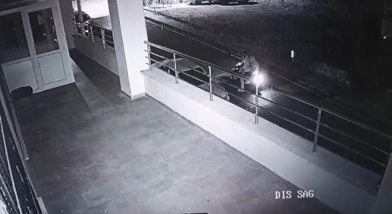 İş yerine kurşun yağdırdılar