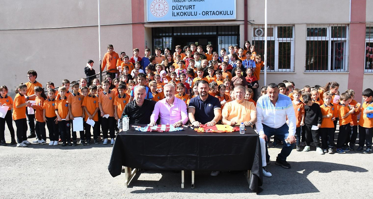 Tanju Çolak ve Hami Mandıralı öğrencilerle buluştu