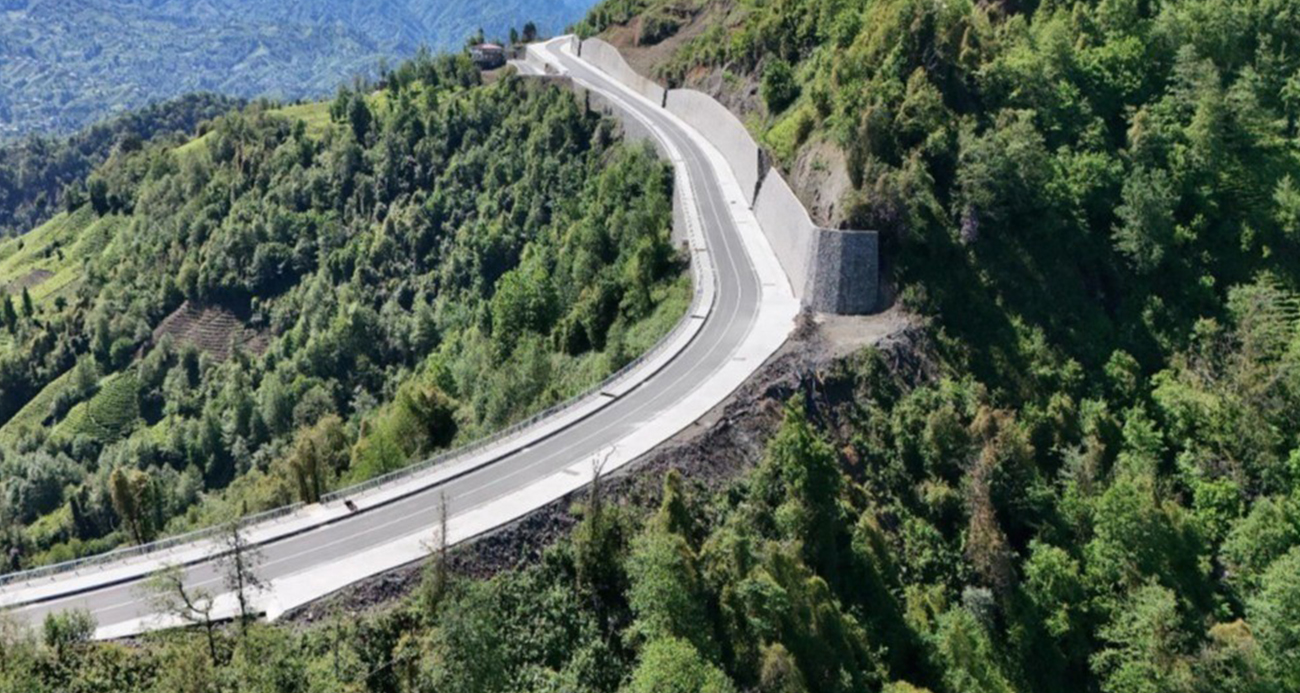 Cumhurbaşkanı Erdoğan Rize’de Isırlık Yolu’nu yarın hizmete açacak
