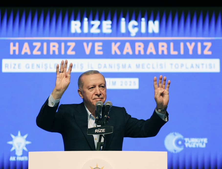 Cumhurbaşkanı Erdoğan: "Türkiye unutmayın Türkiye’den çok daha büyüktür"