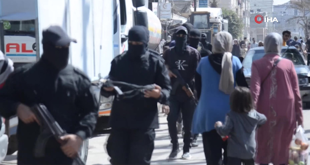 Filistin polisi Gazze’de yeniden görev başında