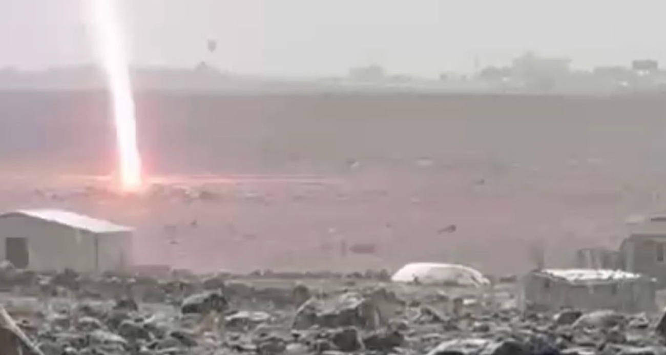 Diyarbakır’da yıldırım düşme anı kamerada