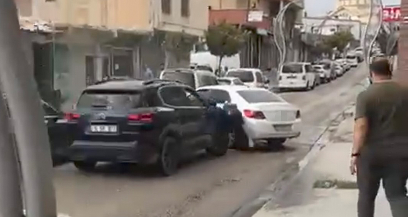 Trafikte tartıştığı şahsı aracıyla ezdi