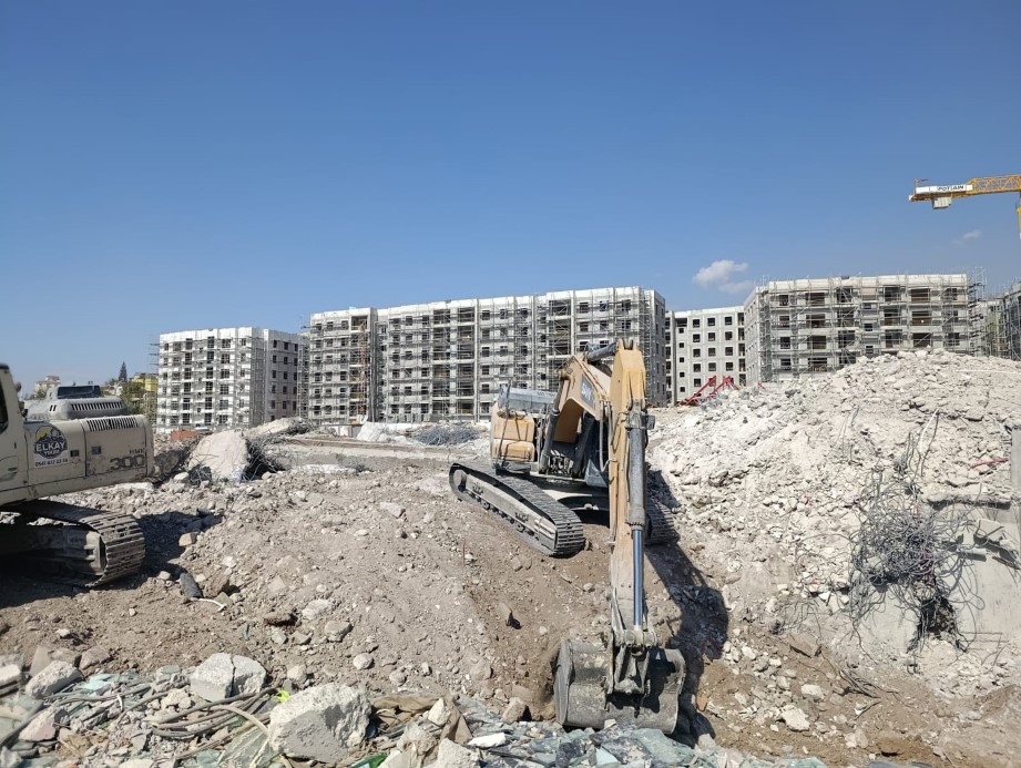 Kahramanmaraş’ın yeniden yapımı sürüyor