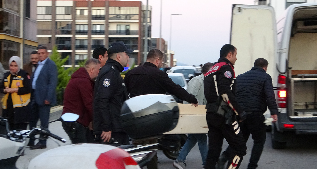 Çocuklar kavga edince babalar birbirine girdi: 1 ölü