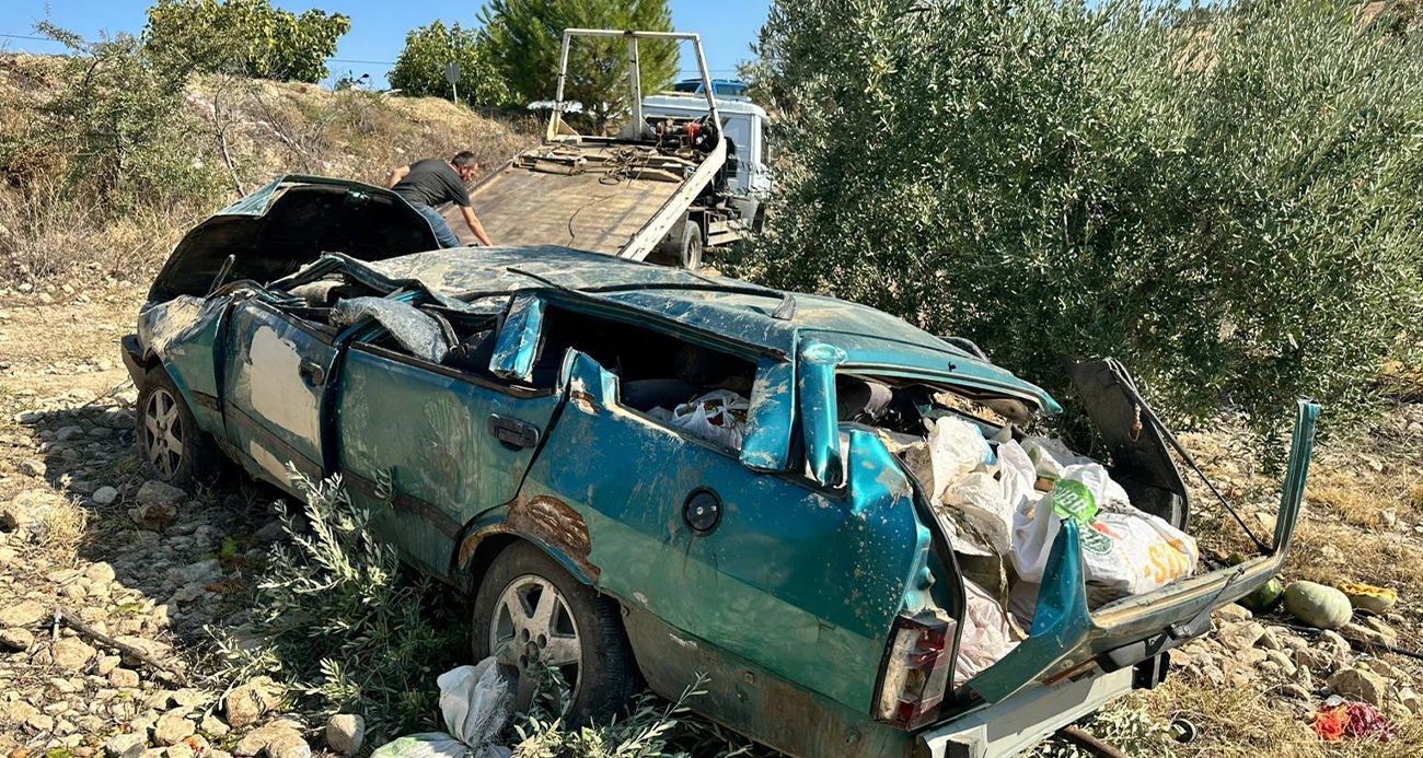 Karı-koca kazada hayatını kaybetti