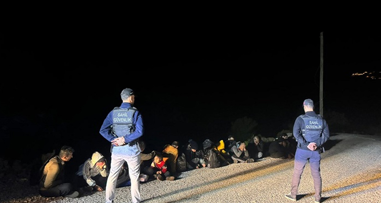 Fethiye’de 40 düzensiz göçmen ve 2 göçmen kaçakçısı yakalandı