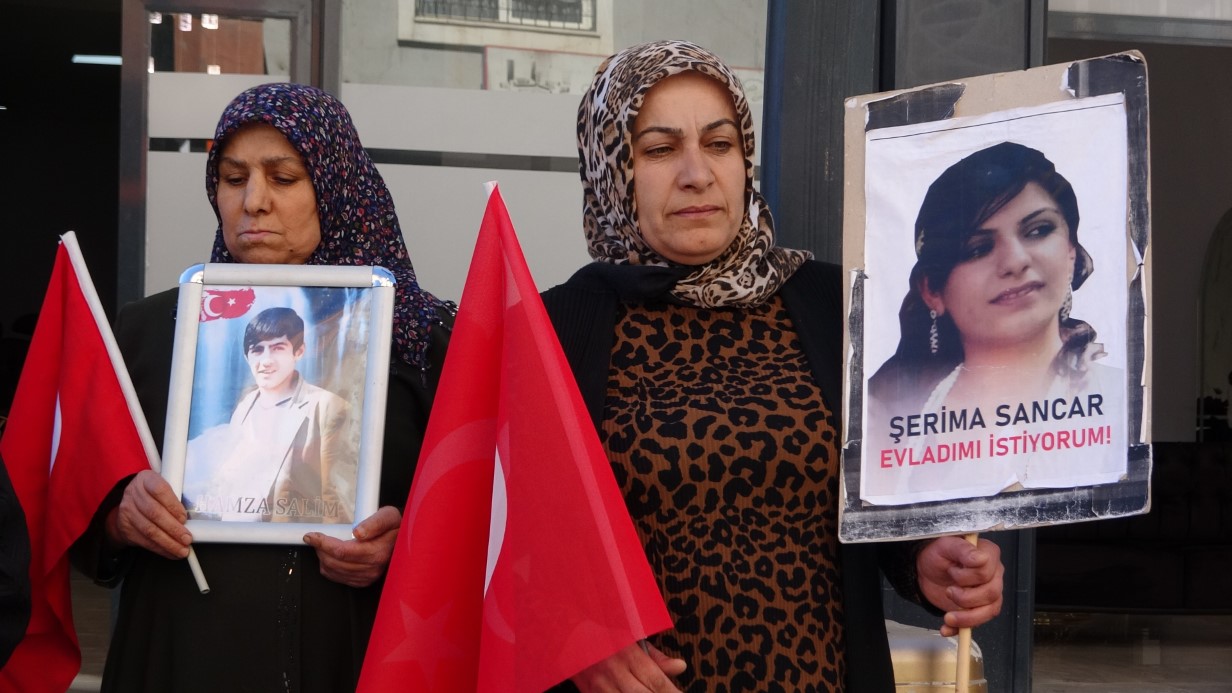 Vanlı annelerin evlat nöbeti 110’uncu haftasında