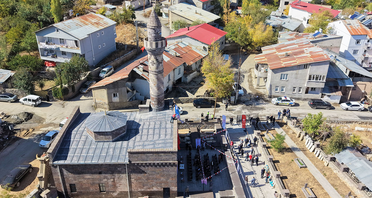 CHP döneminde yıkılan Murat Paşa Camisi 85 yıl sonra yeniden ibadete açıldı