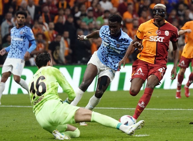 RAMS Başakşehir ile Galatasaray 35. randevuda