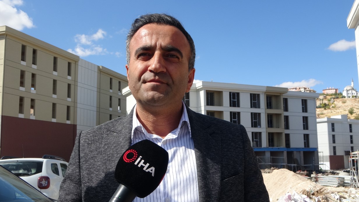 Malatya Akçadağ’da konut ve iş yeri inşaatlarında sona gelindi