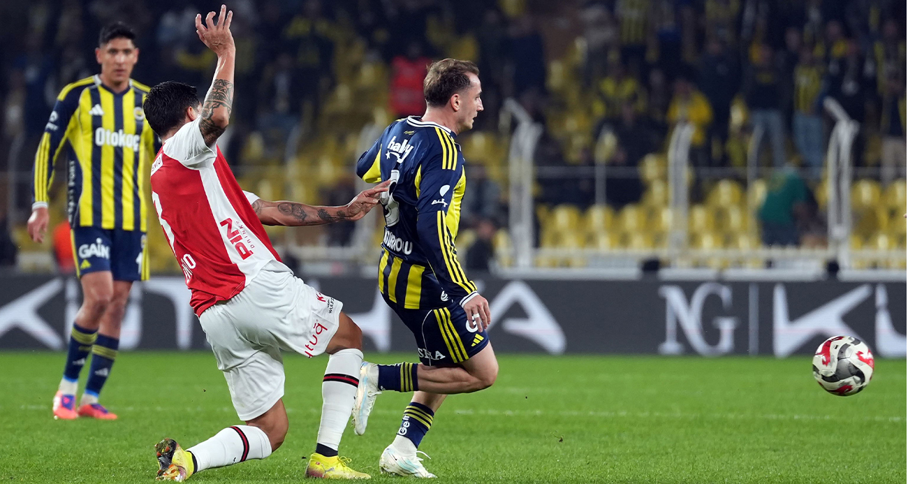 Evinde hata yapmadı! Fenerbahçe, Karagümrük engelini 2 golle geçti