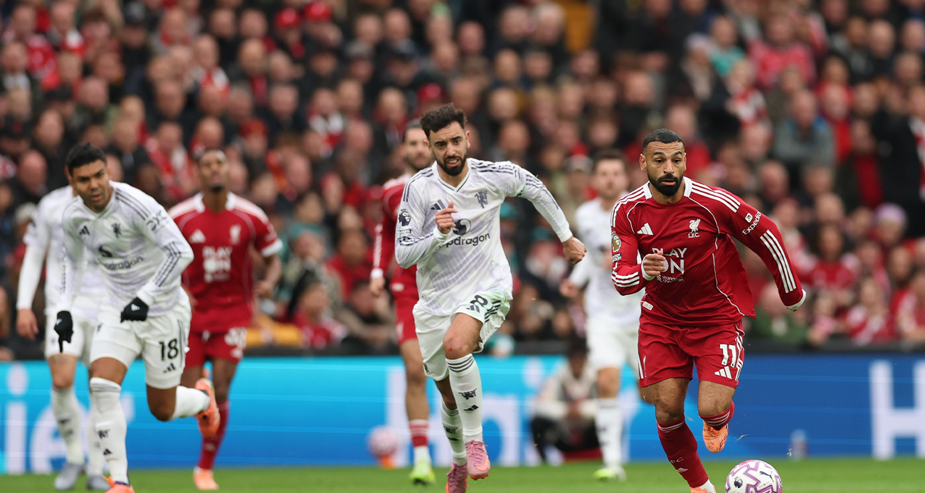 Manchester United, Liverpool deplasmanında galip