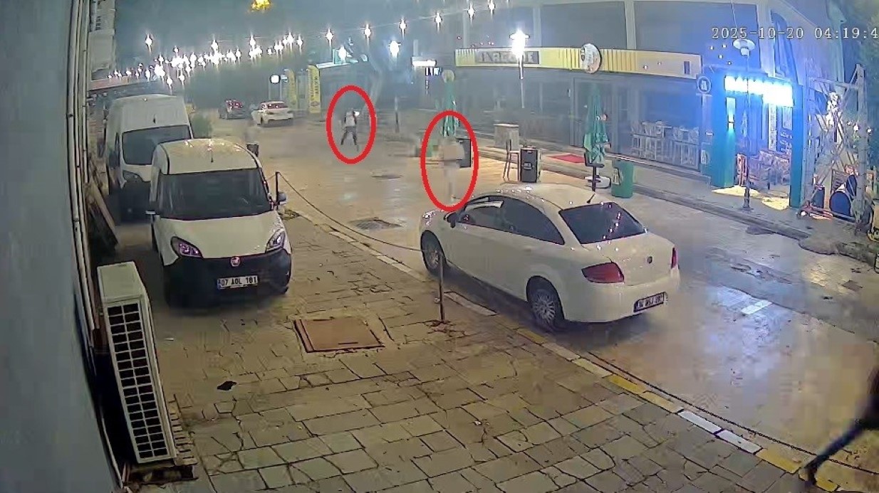 Antalya’da silahlı kavga: 2 ölü, 1 yaralı