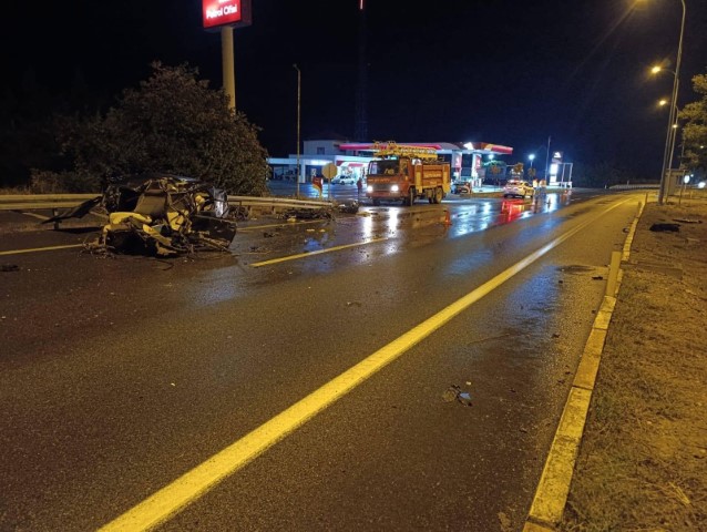 Parçalanan Tofaş’ta 1 kişi öldü, uzman çavuş ağır yaralandı