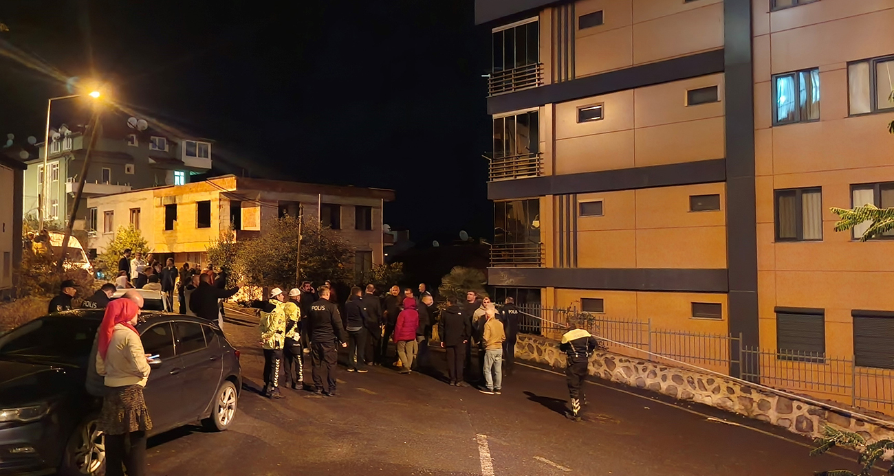 Ordu’da çatlaklar ve zemininde kayma olan 2 bina boşaltıldı