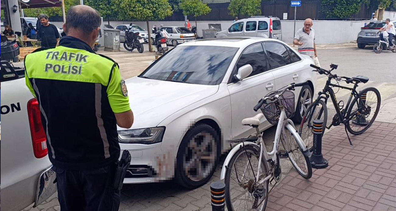 "Araçta kan var" ihbarı polisi alarma geçirdi: Gerçek çok farklı çıktı