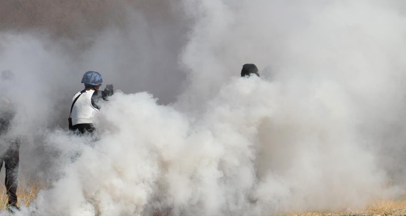 Türk polisi zoru başarıyor: Sis, karanlık fark etmiyor hedef 12’den