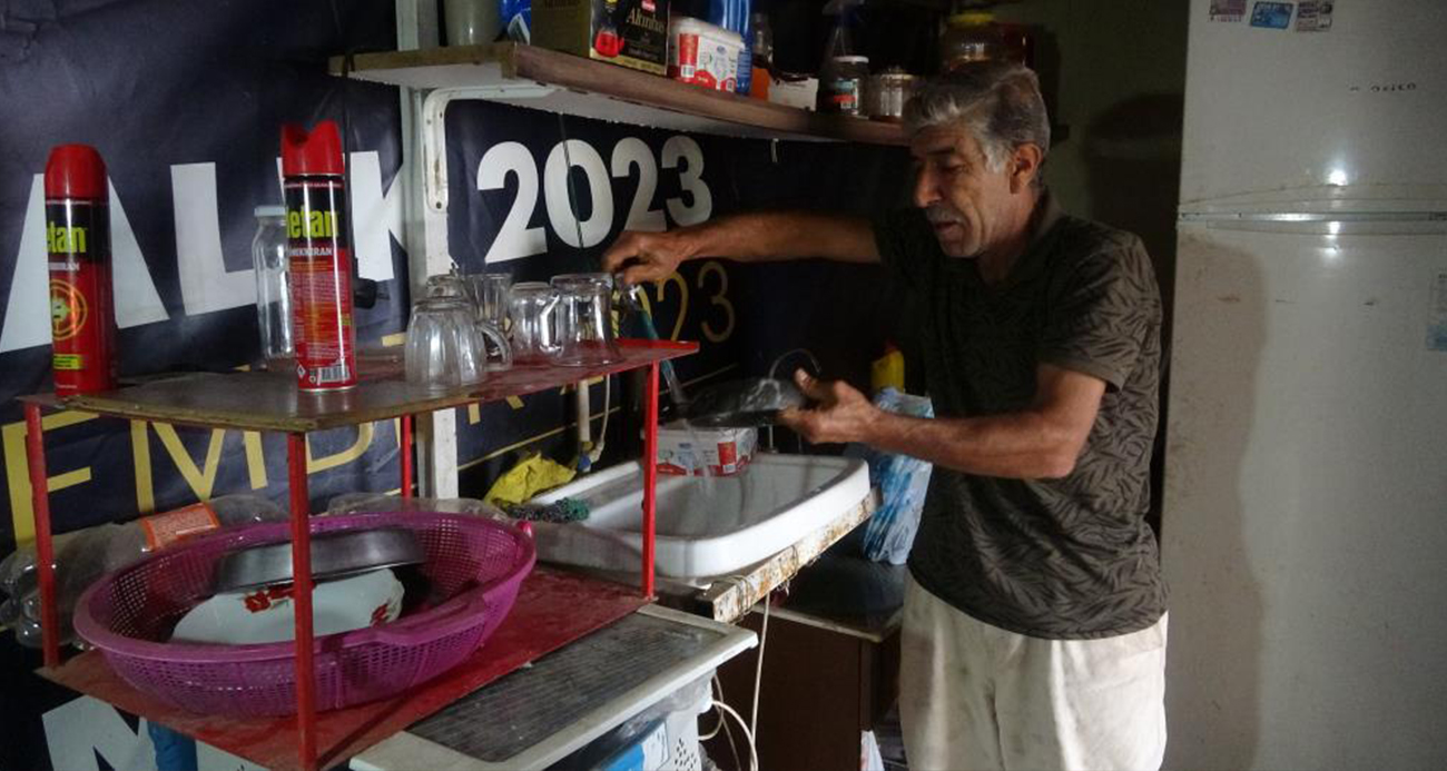 İyiliği hayatını altüst etti, hem yarım milyon lira borçlandı hem de evden kovuldu