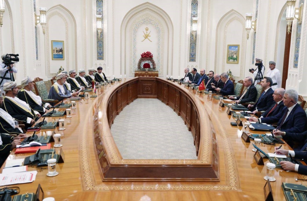 Sanayi ve Teknoloji Bakanı Kacır, Ummanlı mevkidaşı Yousef ile bir araya geldi