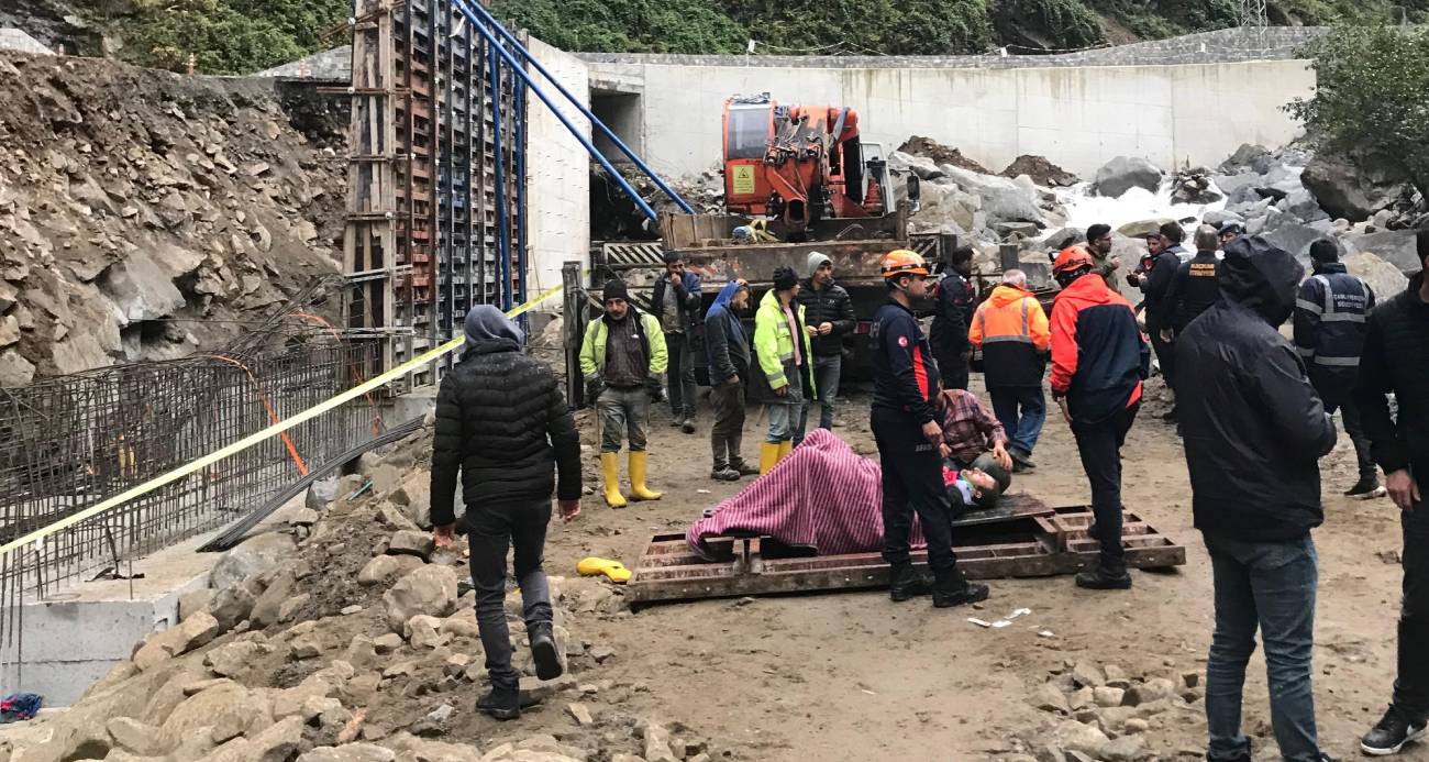 Rize’de duvar inşaatında kalıp çöktü: 5 işçi yaralı