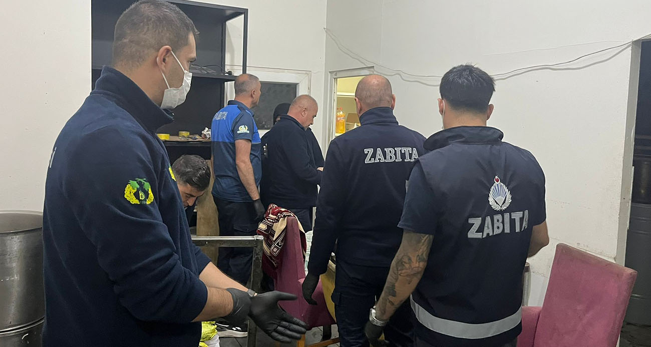 Tarihi geçmiş tonlarca eti insanlara yedireceklerdi: Yemek fabrikası mühürlendi