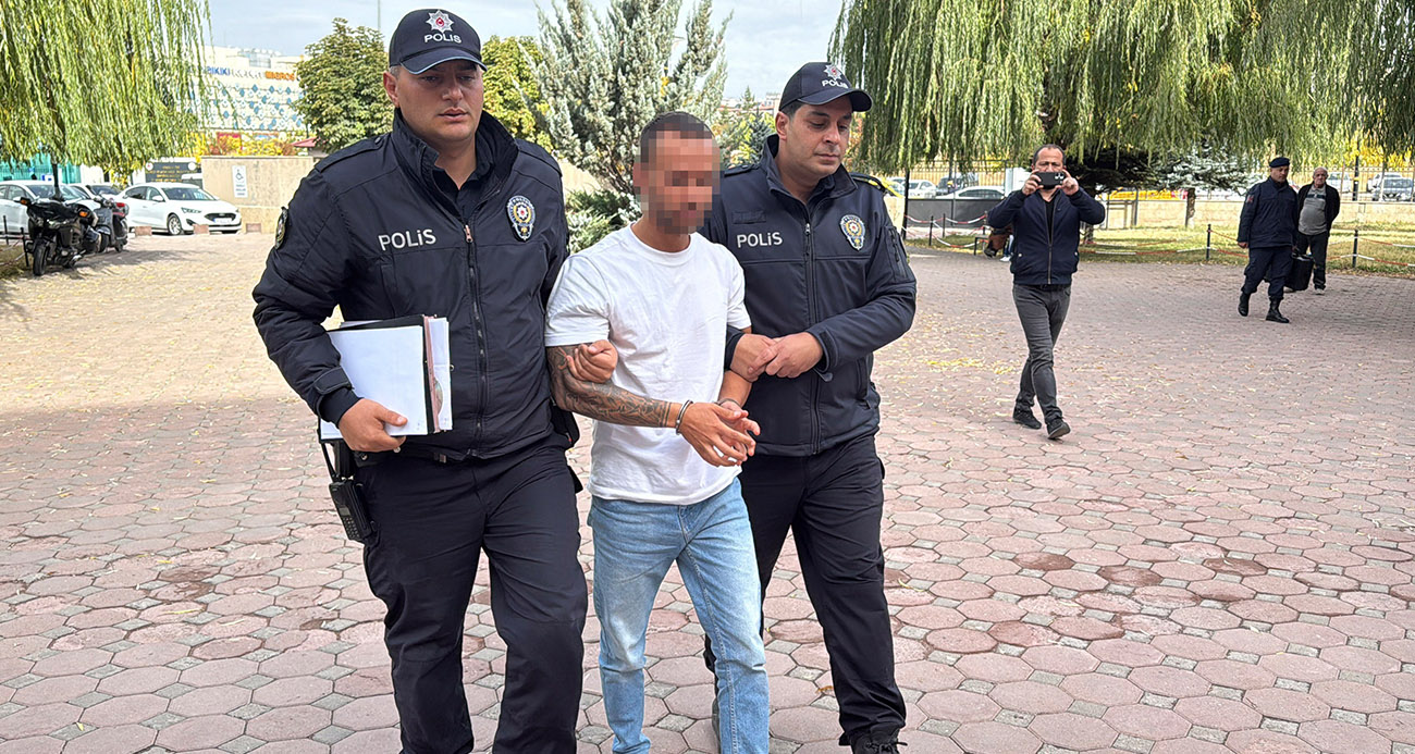 Şehit babasına hakaret eden otobüs şoföründen gazetecilere: "Şuradan da çek"