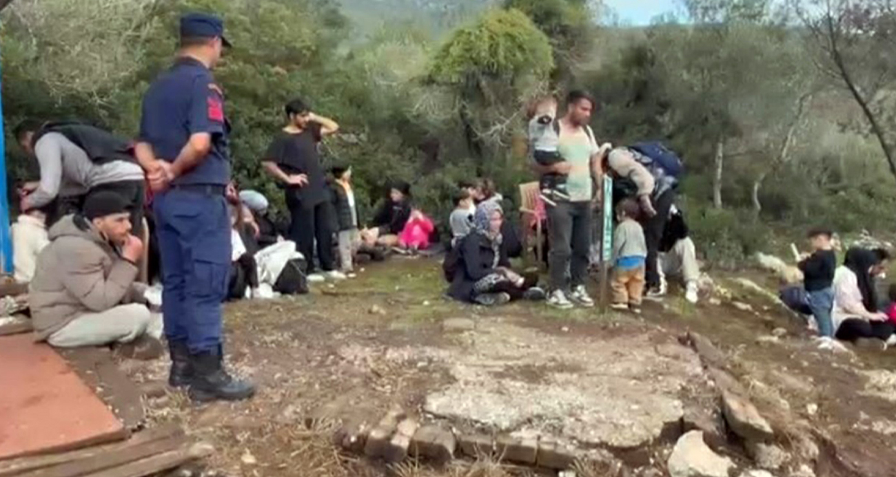 Milas’ta 33’ü çocuk, 74 düzensiz göçmen yakalandı