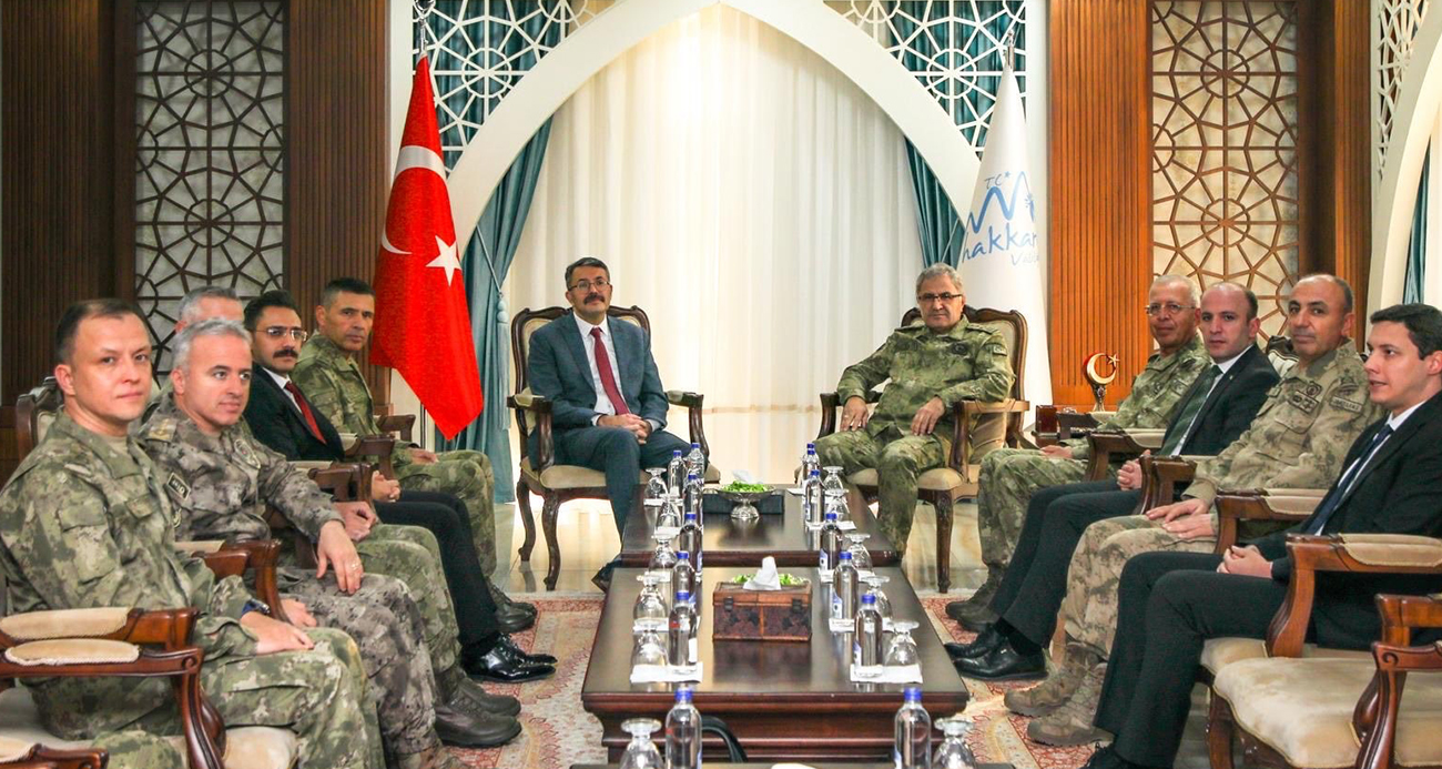 Kara Kuvvetleri Komutanı Orgeneral Metin Tokel Hakkari’de