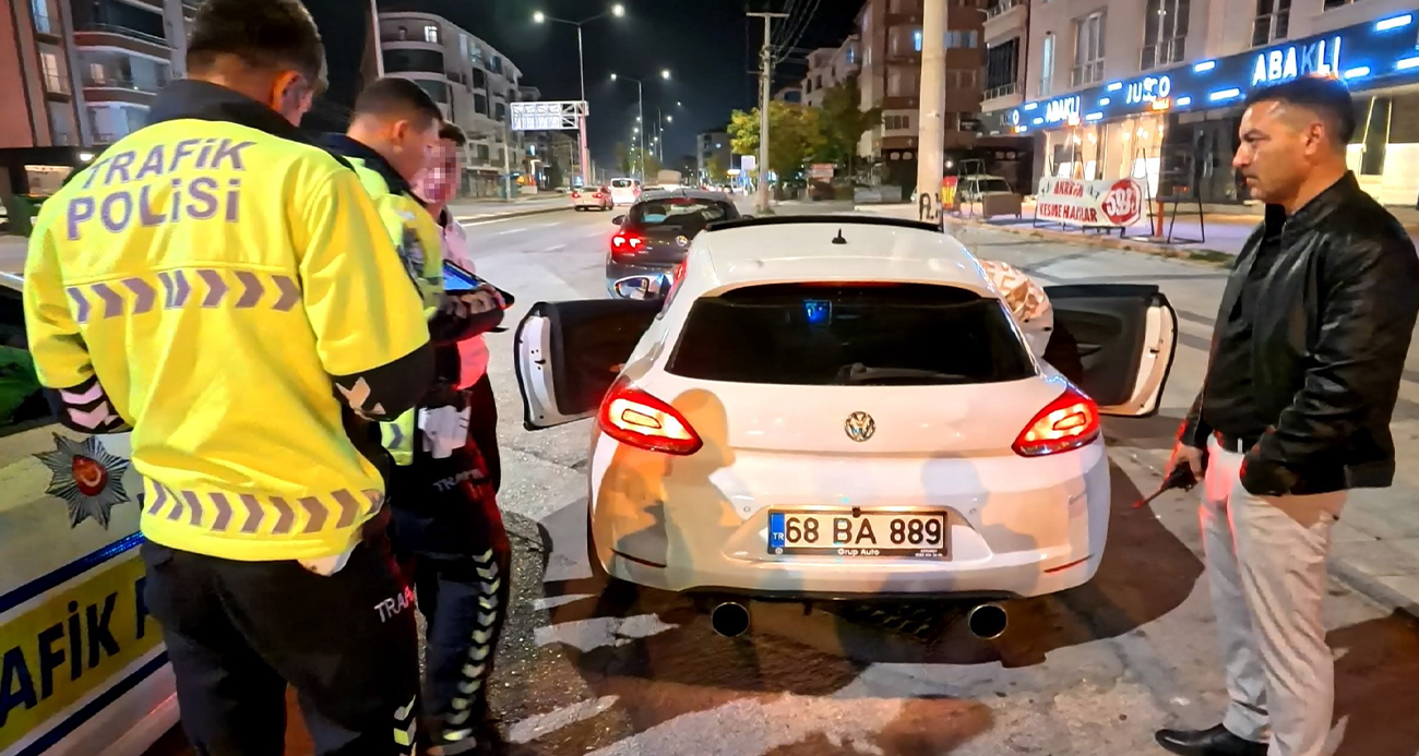 Abart egzozlu araç sürücüsüne 11 bin 434 lira ceza