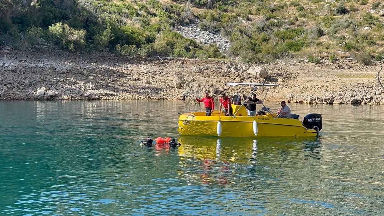 Baraj gölünde kaybolan İrlandalı turistin cesedi 5 gün sonra bulundu