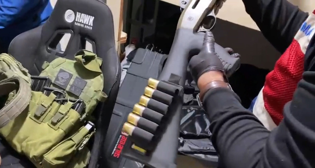 Tunceli merkezli : 60 gözaltı