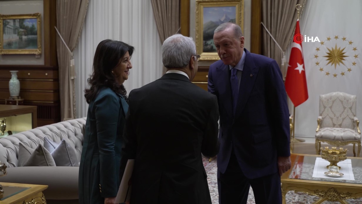 Cumhurbaşkanı Erdoğan, DEM Parti Heyeti'yle Beştepe'de görüştü