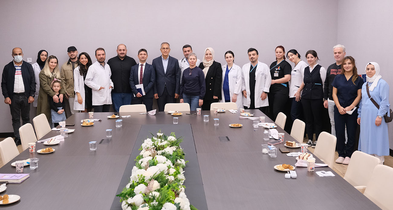 Biruni Üniversitesi Tıp Fakültesi Hastanesi’nde 100’üncü kemik iliği nakli gerçekleştirildi