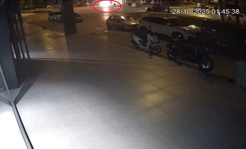 Kaza yapıp yanan motosikletin sürücüsünü alevlerden çekip aldı, ’Kahramanlık değil, insanlık görevi